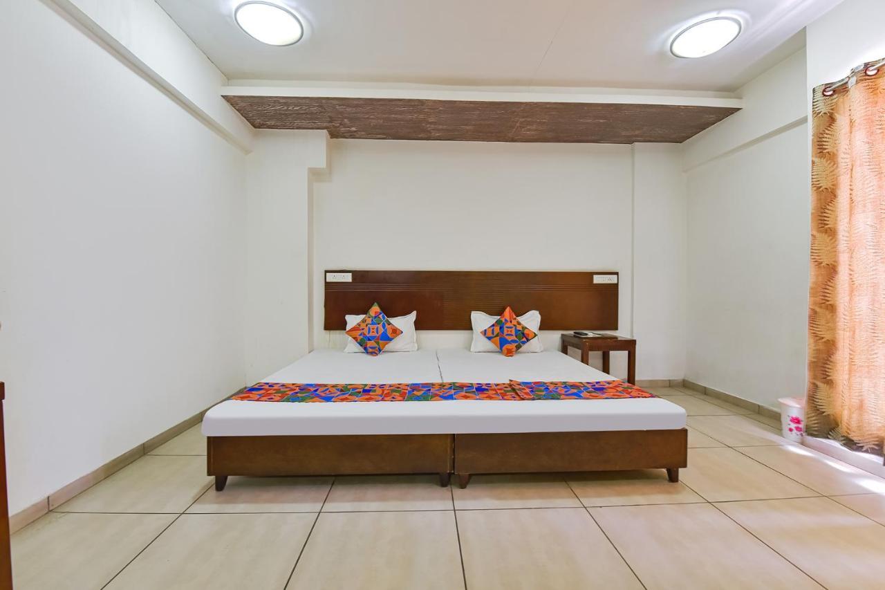 Fabhotel Gl Residency - Satellite 아흐메다바드 외부 사진