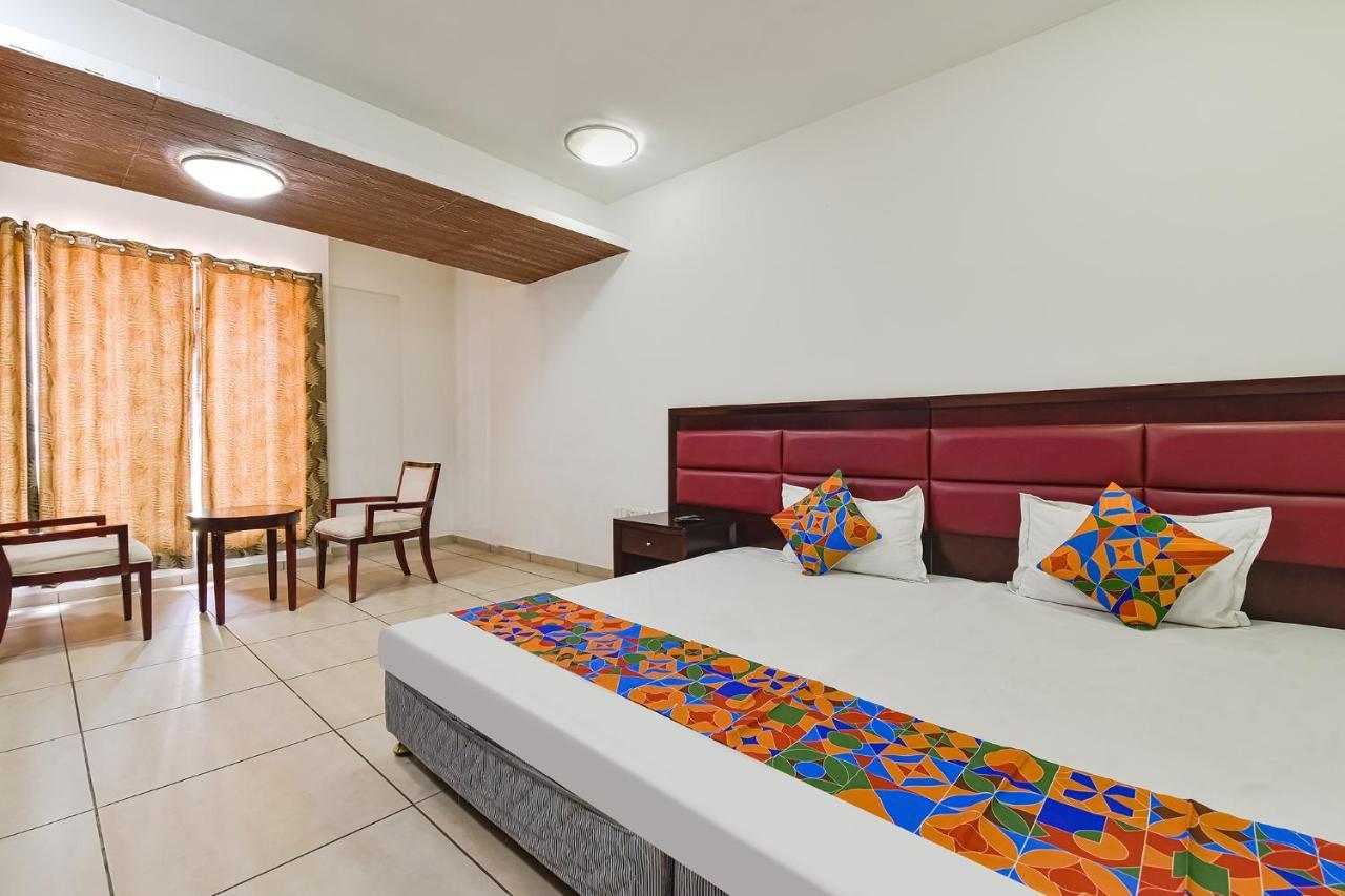 Fabhotel Gl Residency - Satellite 아흐메다바드 외부 사진